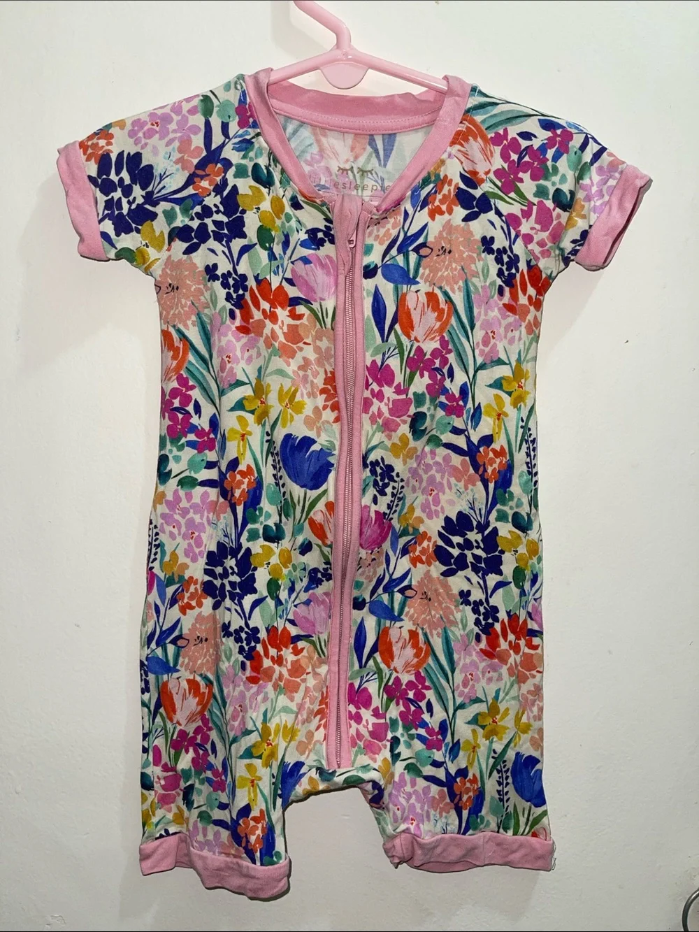 Little Sleepies Multicolor Floral Zip Front Romper Sleeper Pink Trim Sz 12/18M